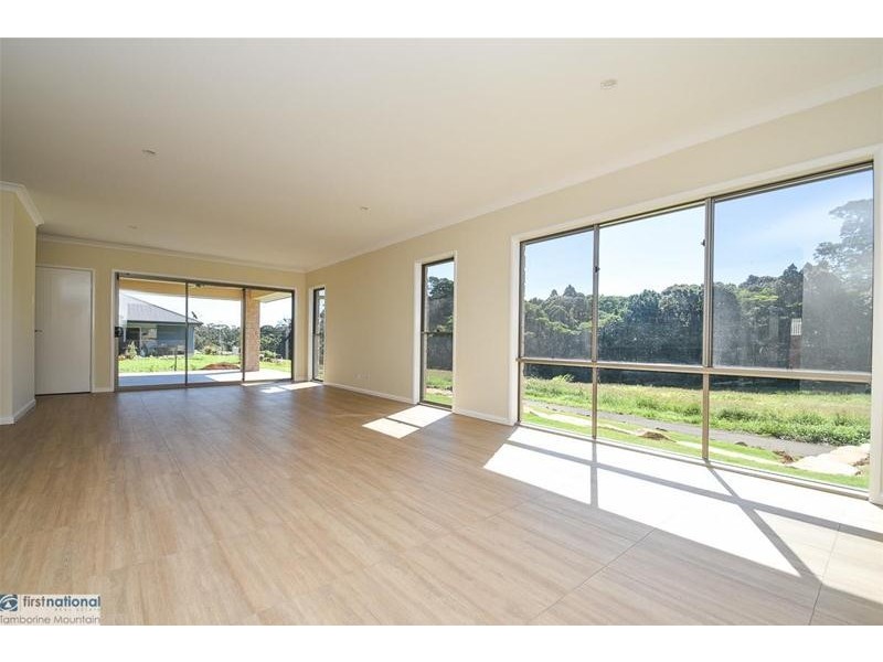 17/219 Long Road, Tamborine Mountain QLD 4272