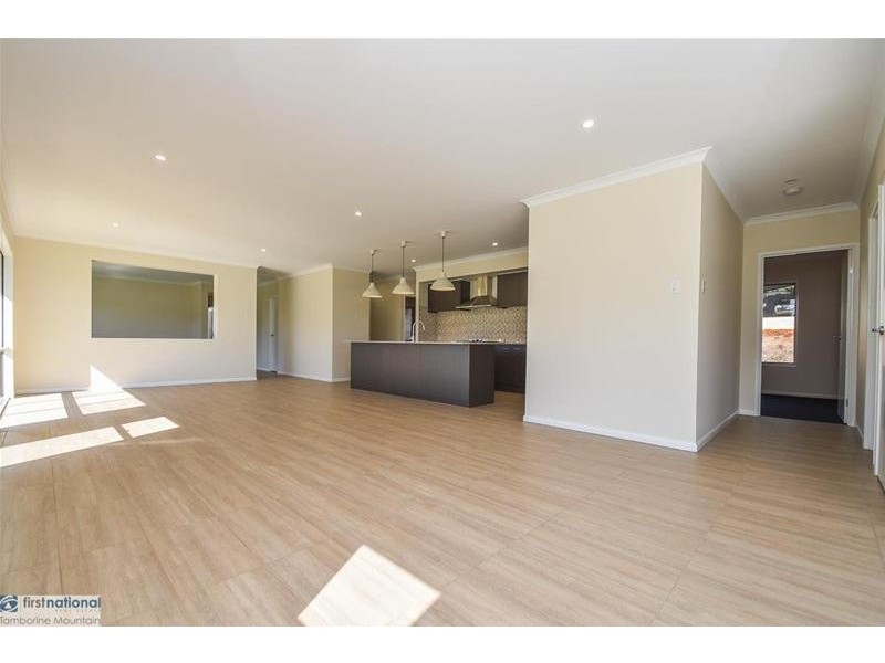 17/219 Long Road, Tamborine Mountain QLD 4272