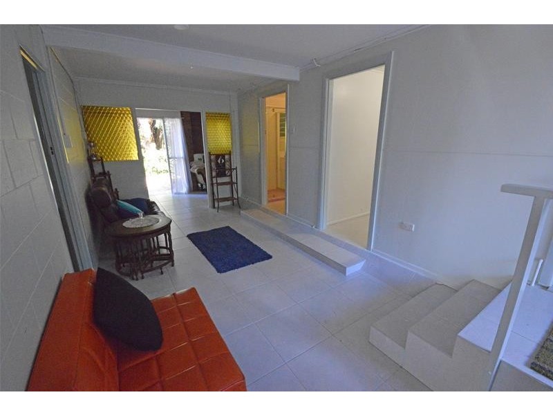 7 Moreton Bay Avenue, Tamborine Mountain QLD 4272