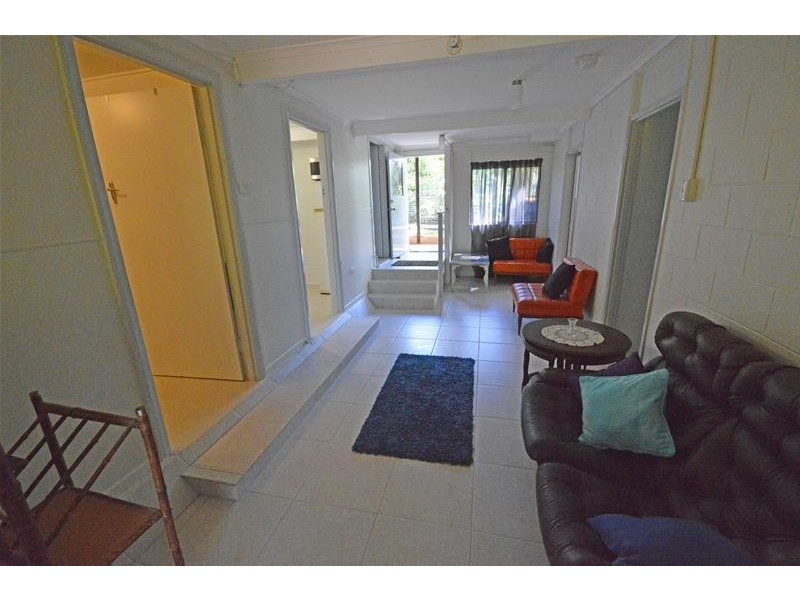 7 Moreton Bay Avenue, Tamborine Mountain QLD 4272