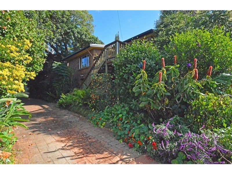 7 Moreton Bay Avenue, Tamborine Mountain QLD 4272