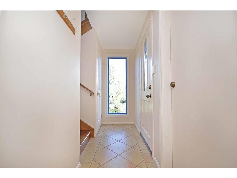 64 Pacific Parade, Tamborine Mountain QLD 4272