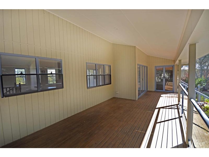 64 Pacific Parade, Tamborine Mountain QLD 4272