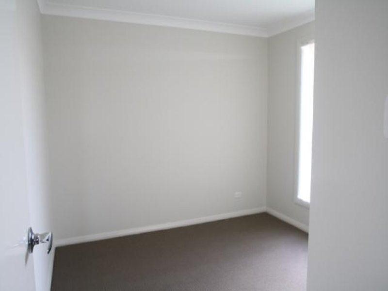 97 McKeachie Drive, Aberglasslyn NSW 2320