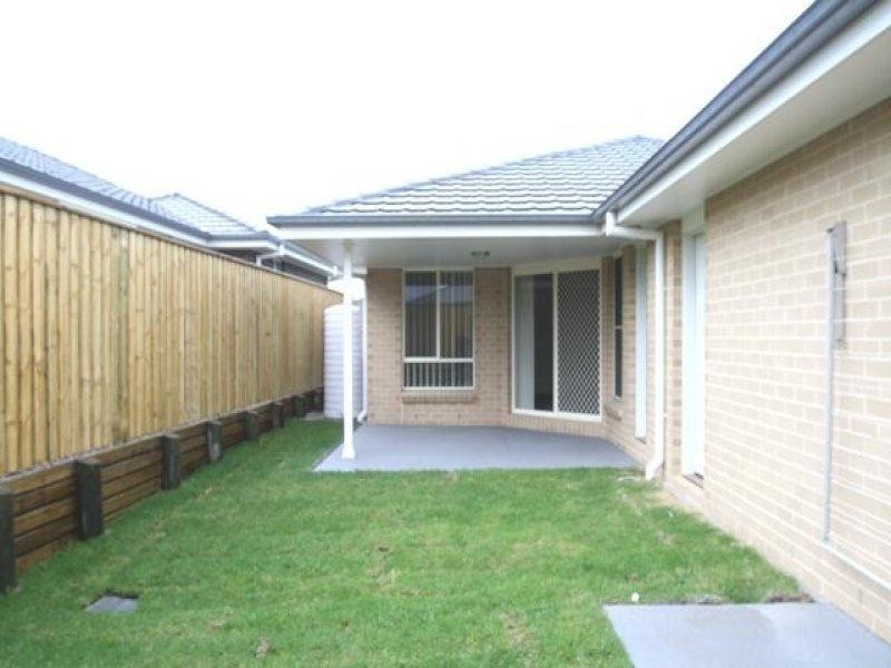 97 McKeachie Drive, Aberglasslyn NSW 2320