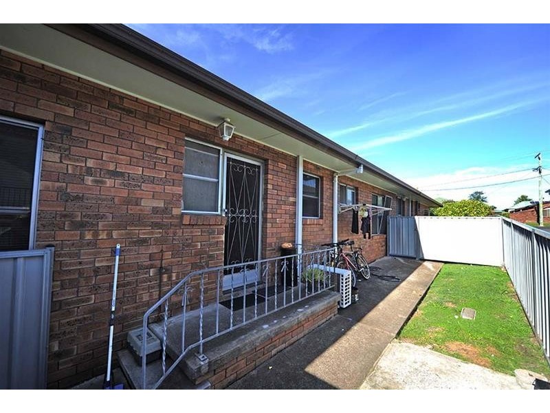 2/181 High Street, East Maitland NSW 2323