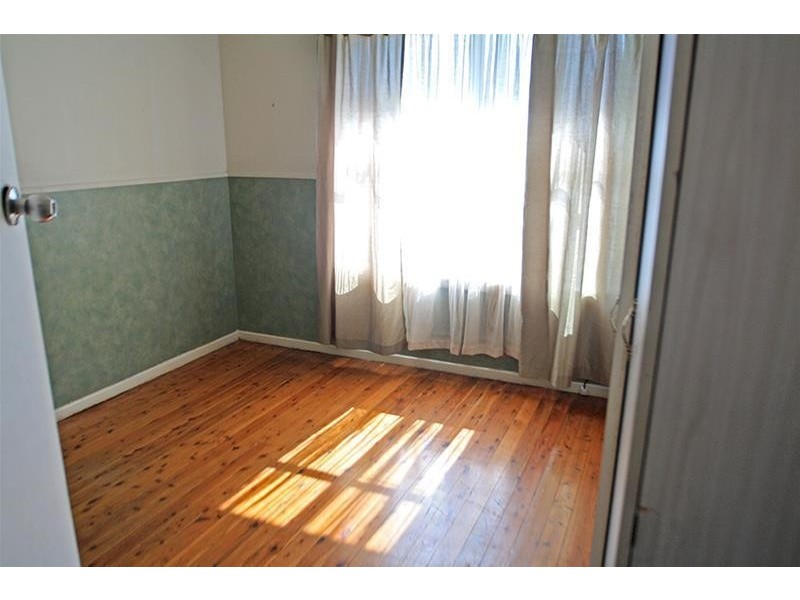 225 New England Highway, Rutherford NSW 2320