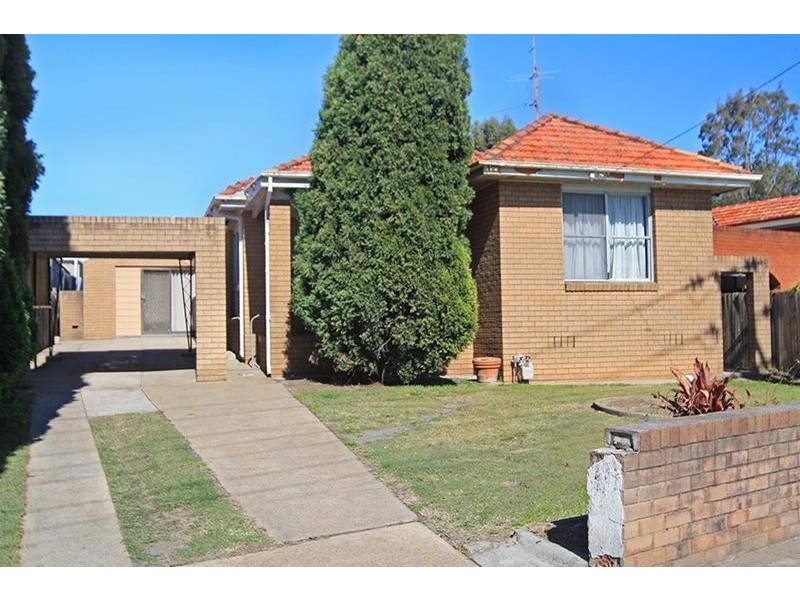 225 New England Highway, Rutherford NSW 2320