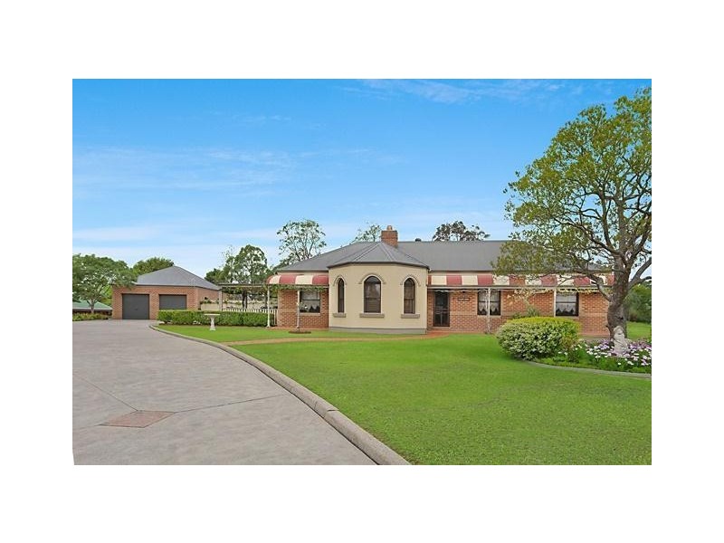 6 Silky Oak Drive, Aberglasslyn NSW 2320