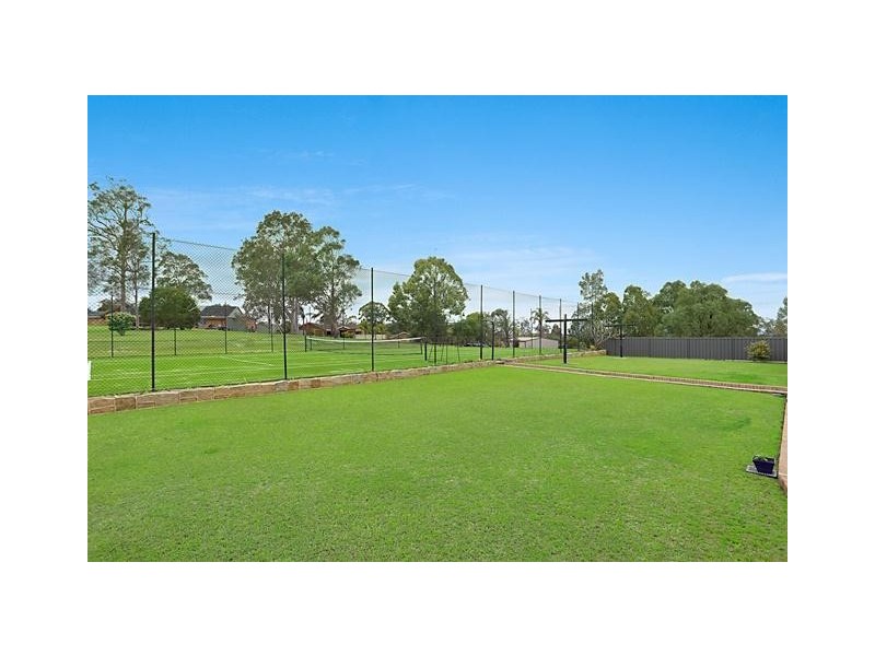 6 Silky Oak Drive, Aberglasslyn NSW 2320