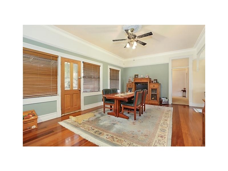 6 Silky Oak Drive, Aberglasslyn NSW 2320