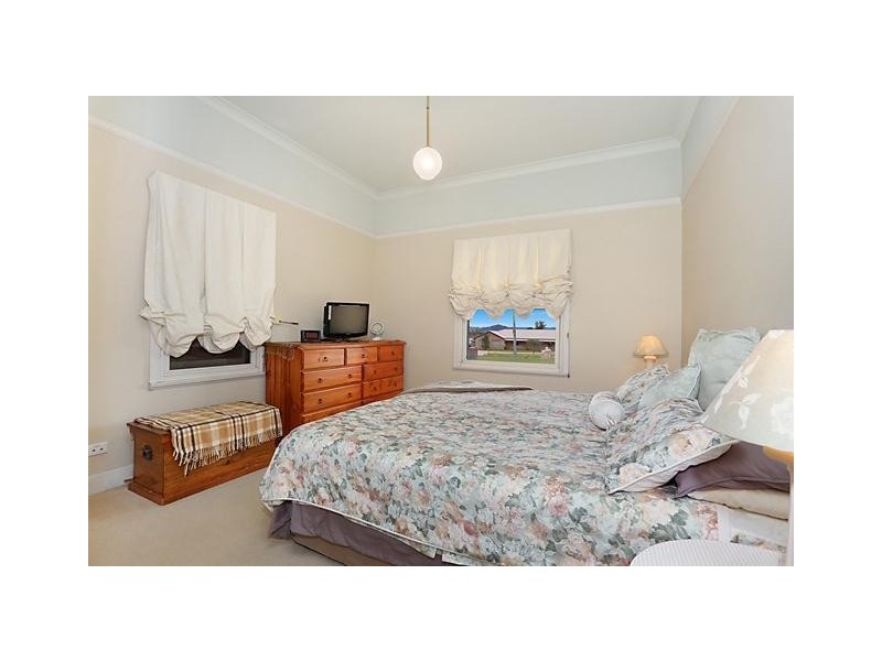 6 Silky Oak Drive, Aberglasslyn NSW 2320