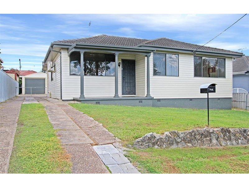 7 Compton Street, Rutherford NSW 2320