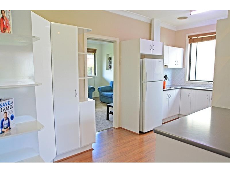 7 Compton Street, Rutherford NSW 2320