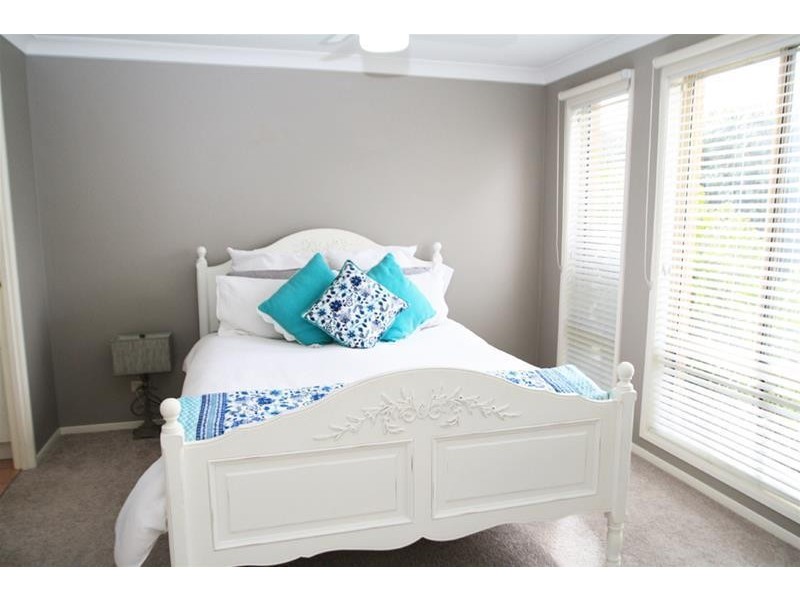 41 April Crt, Bolwarra Heights NSW 2320