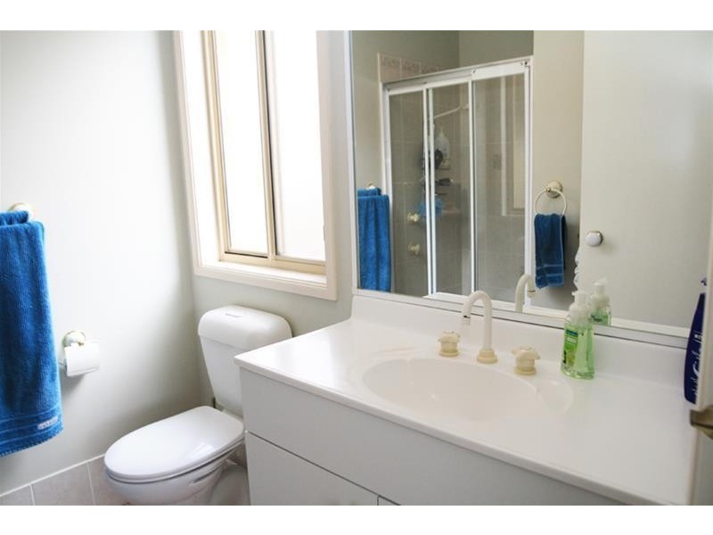 41 April Crt, Bolwarra Heights NSW 2320