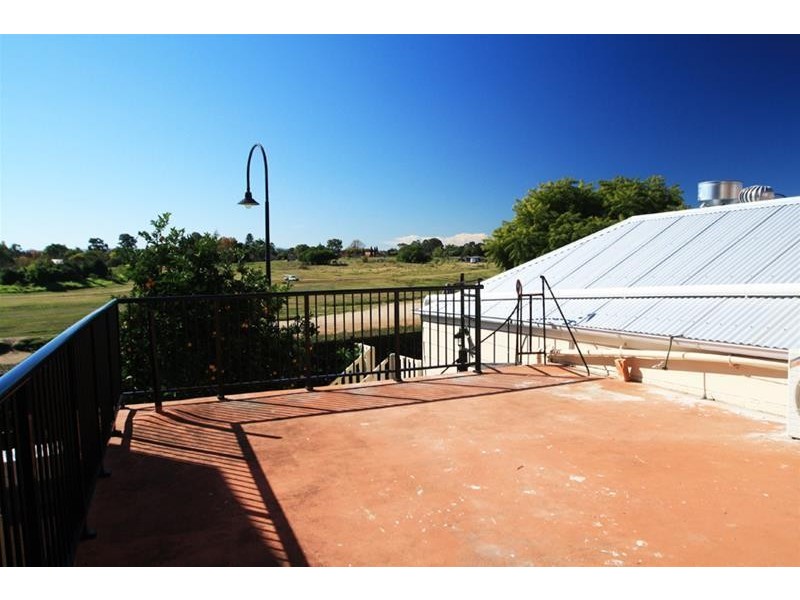 348a HighStreet, Maitland NSW 2320