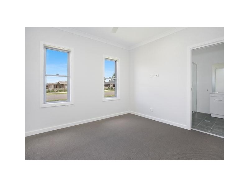 29 Waterworks Road, Rutherford NSW 2320