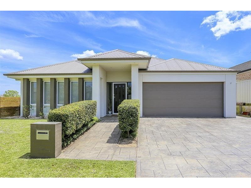 3 Hilltop Crescent, Bolwarra Heights NSW 2320