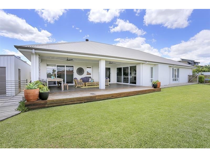 3 Hilltop Crescent, Bolwarra Heights NSW 2320