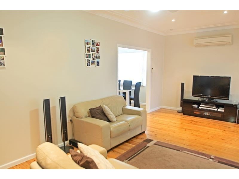 37 Greta Street, Telarah NSW 2320