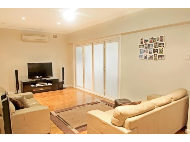 37 Greta Street, Telarah NSW 2320