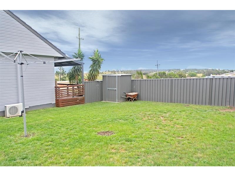 37 Greta Street, Telarah NSW 2320