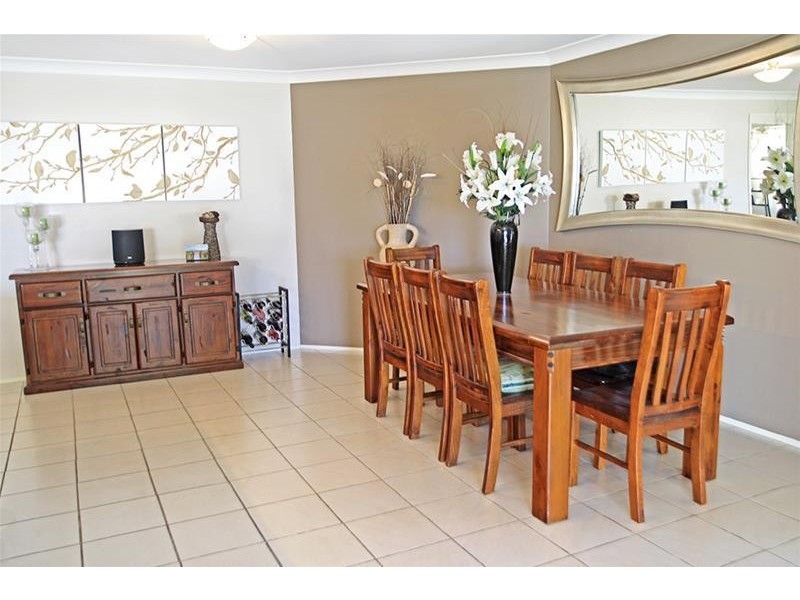 4 Mannall Close, Rutherford NSW 2320