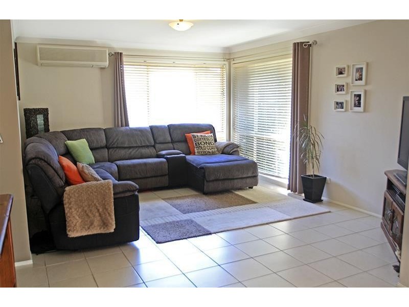 4 Mannall Close, Rutherford NSW 2320