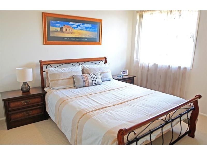 4 Mannall Close, Rutherford NSW 2320