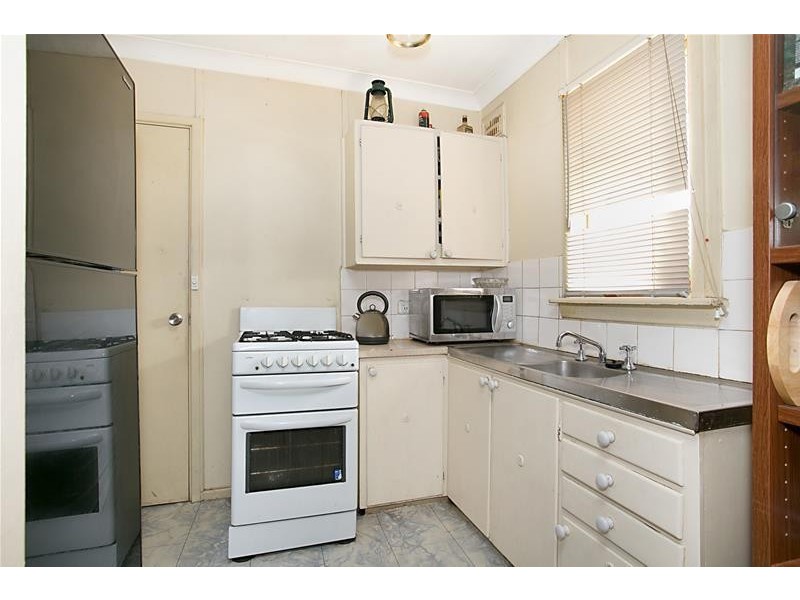 30 Churchill Crescent, Rutherford NSW 2320