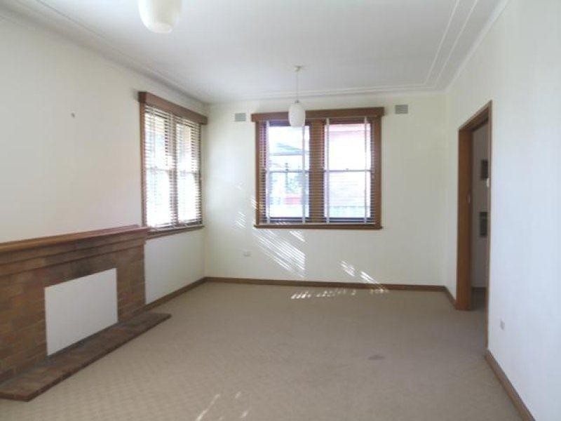 4 Glenview Street, Bolwarra Heights NSW 2320