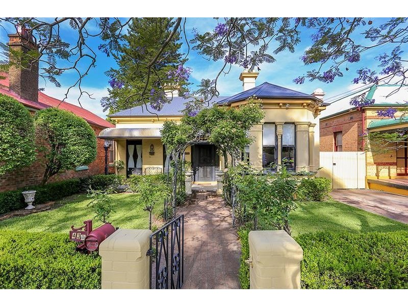 43 Regent Street, Maitland NSW 2320