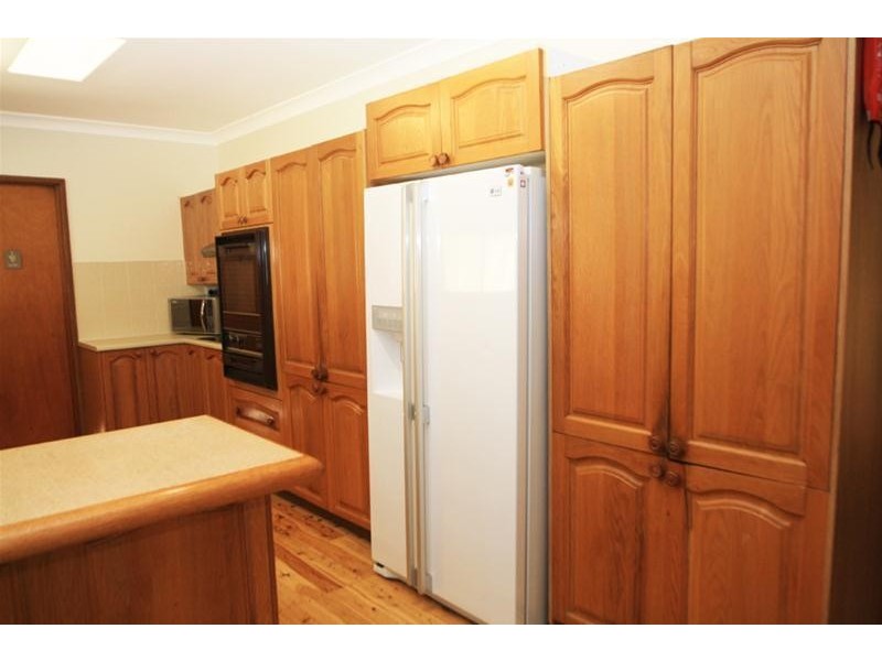 184 Cessnock Road, Maitland NSW 2320