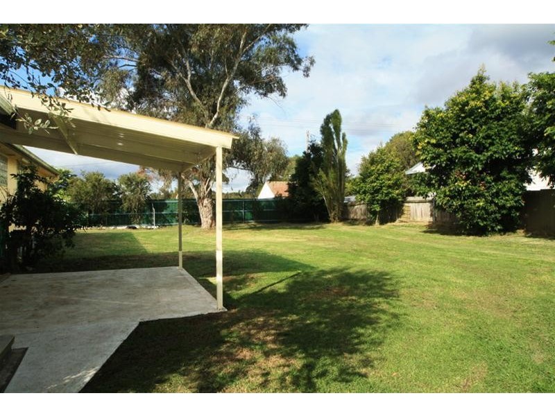 184 Cessnock Road, Maitland NSW 2320