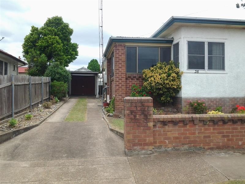 38 Brooks Street, Telarah NSW 2320