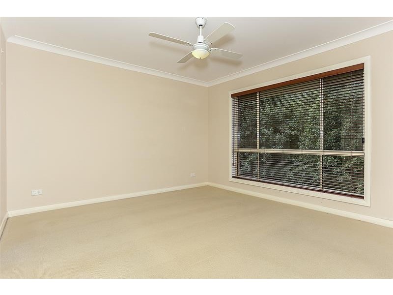 7 Natalie Close, Tenambit NSW 2323
