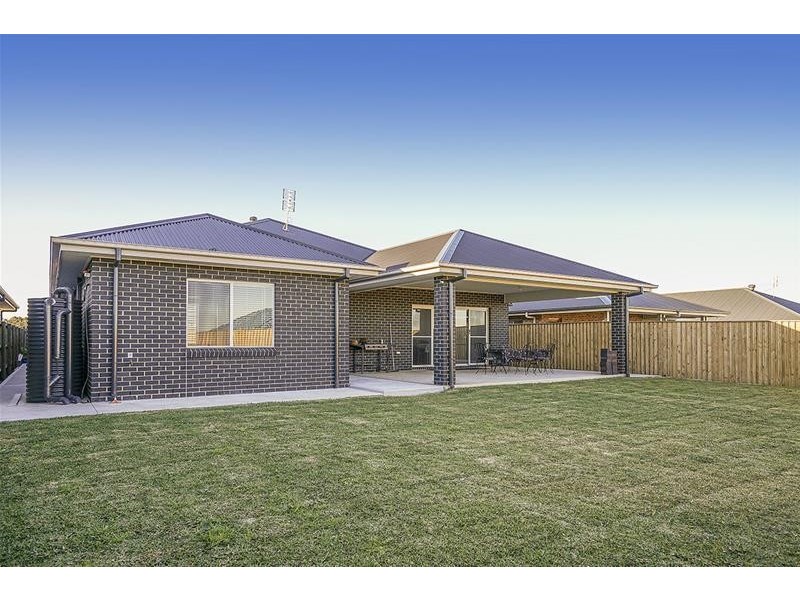 151 Bolwarra Park Drive, Bolwarra Heights NSW 2320