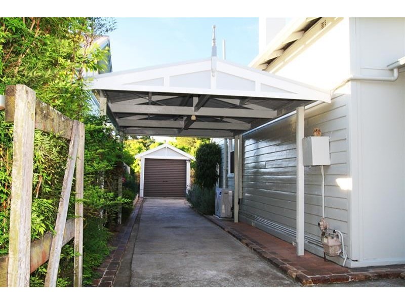 4 Roy Street, Lorn NSW 2320