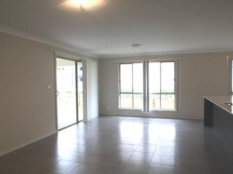 83 McKeachie Road, Aberglasslyn NSW 2320