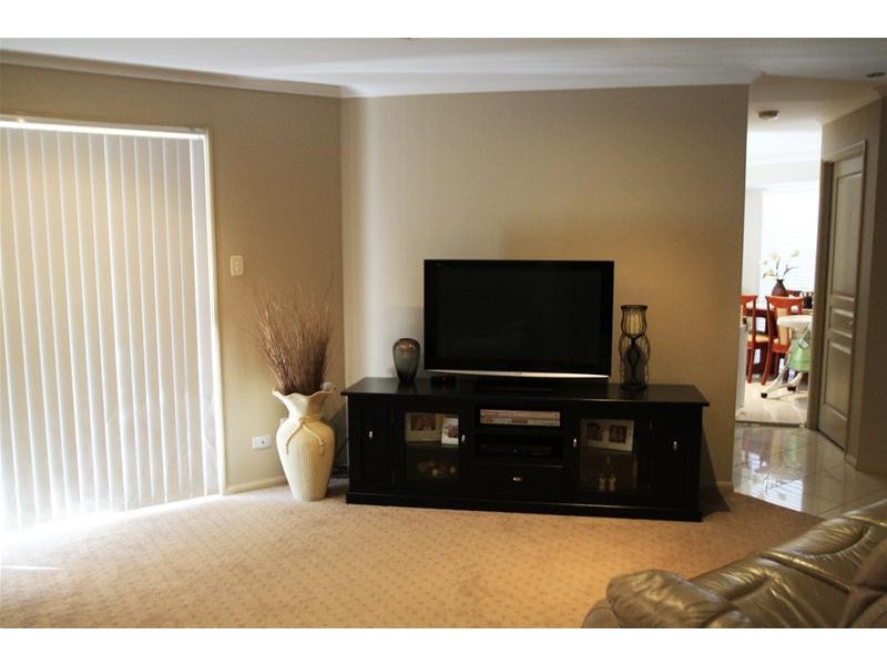 72 Streeton Drive, Metford NSW 2323