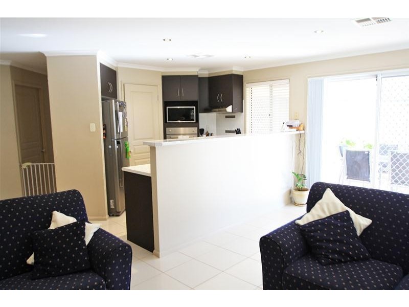 72 Streeton Drive, Metford NSW 2323