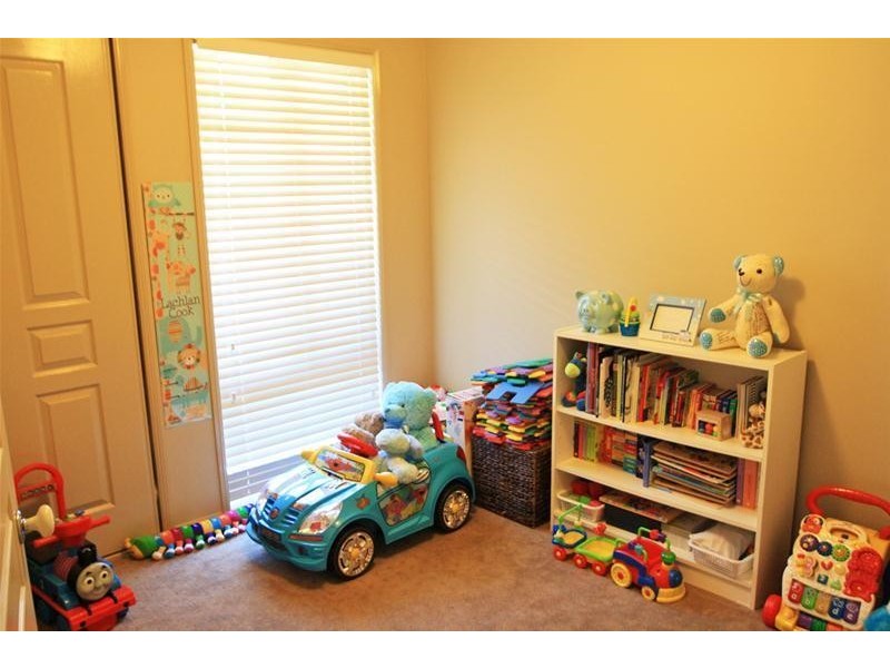 72 Streeton Drive, Metford NSW 2323