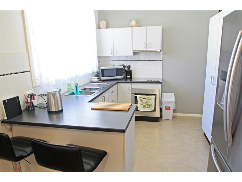 1 Peter Street, Rutherford NSW 2320