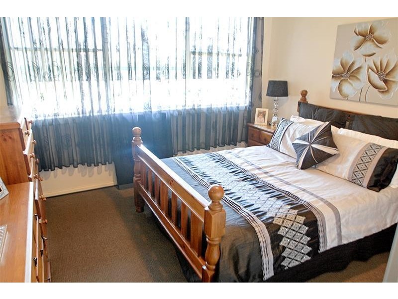 1 Peter Street, Rutherford NSW 2320