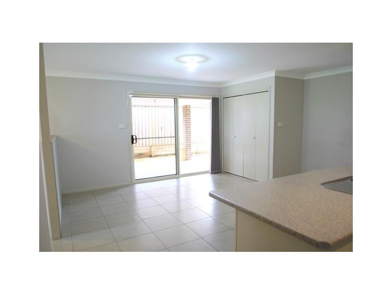 17 Honeysuckle Drive, Aberglasslyn NSW 2320