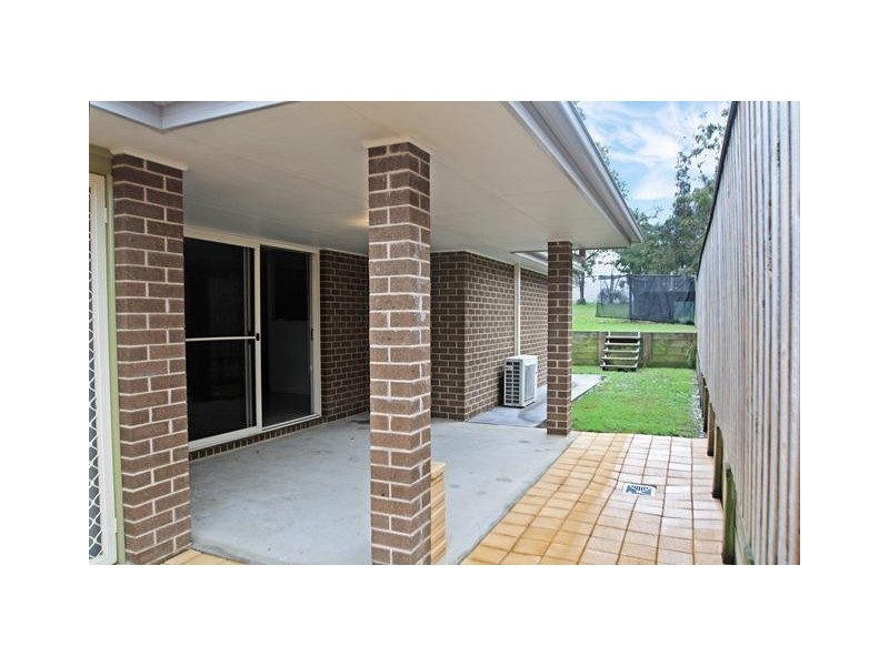 17 Honeysuckle Drive, Aberglasslyn NSW 2320