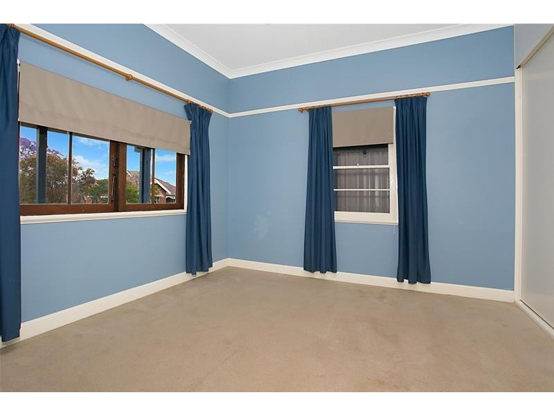 16 Emerald Street, East Maitland NSW 2323