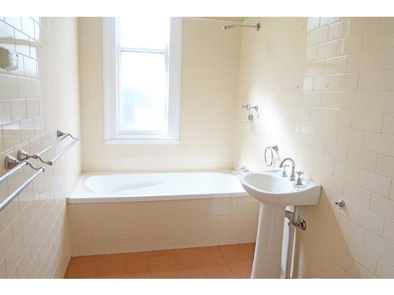 21  Allan Street, Lorn NSW 2320