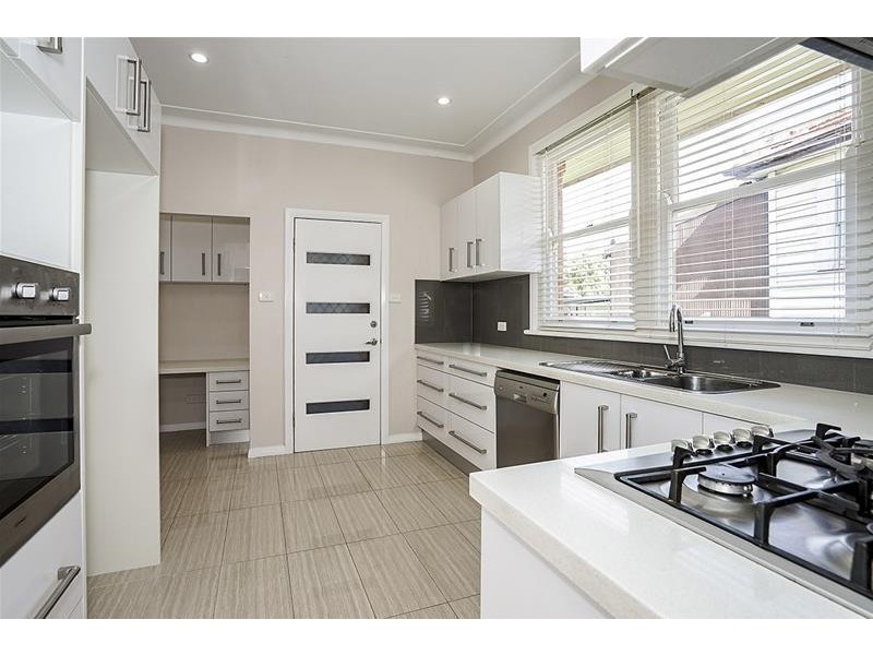 46 Melbee Street, Rutherford NSW 2320